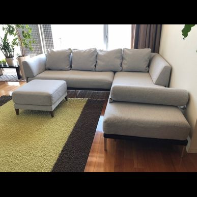 アイデックのカウチソファセットを張替ました。